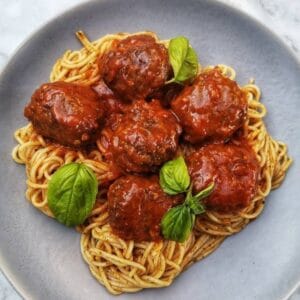 Meatballs Pasta